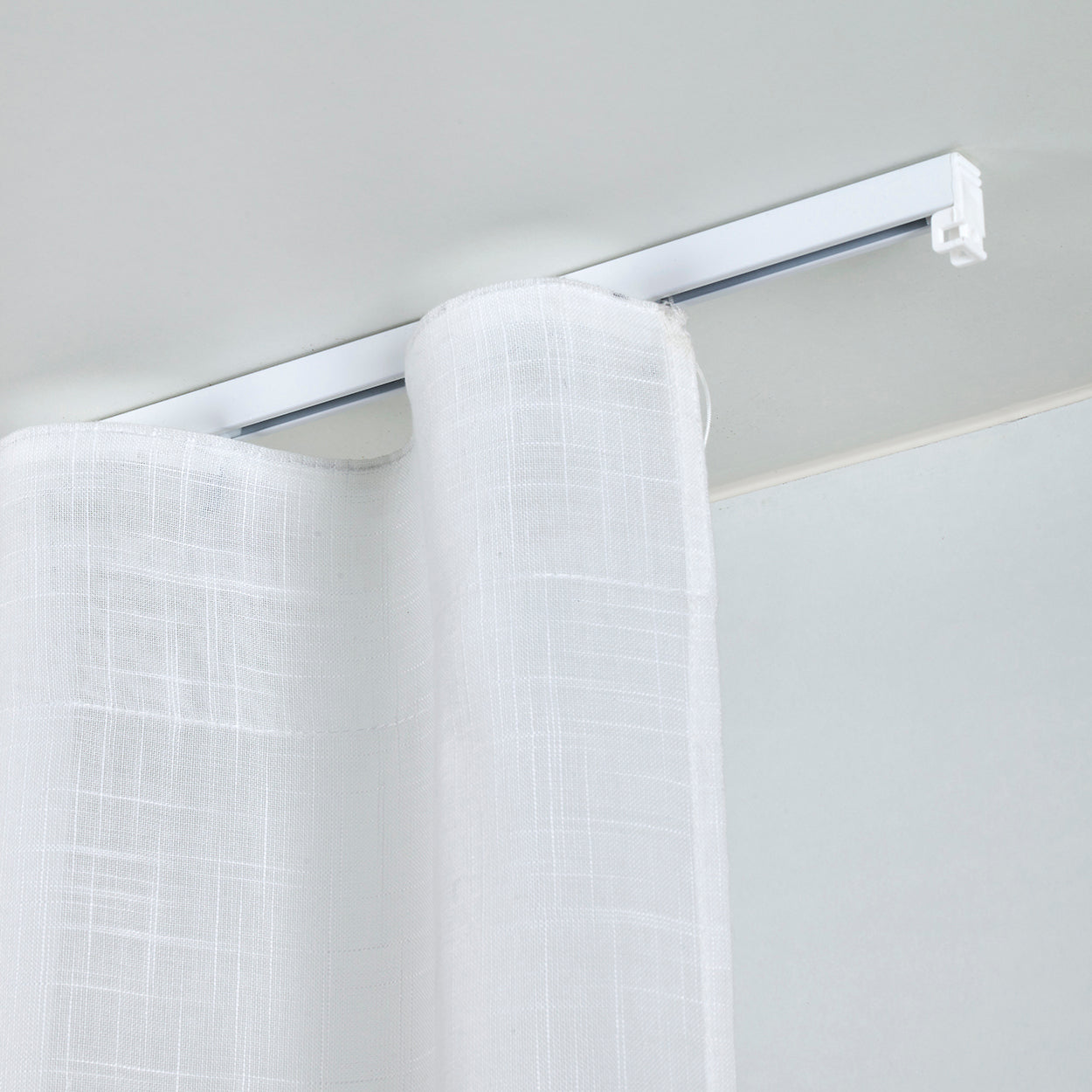 Rail aluminium à glissement facile